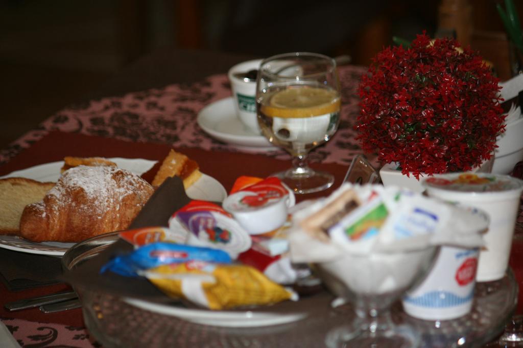 Hotel Anna Terracina Εξωτερικό φωτογραφία