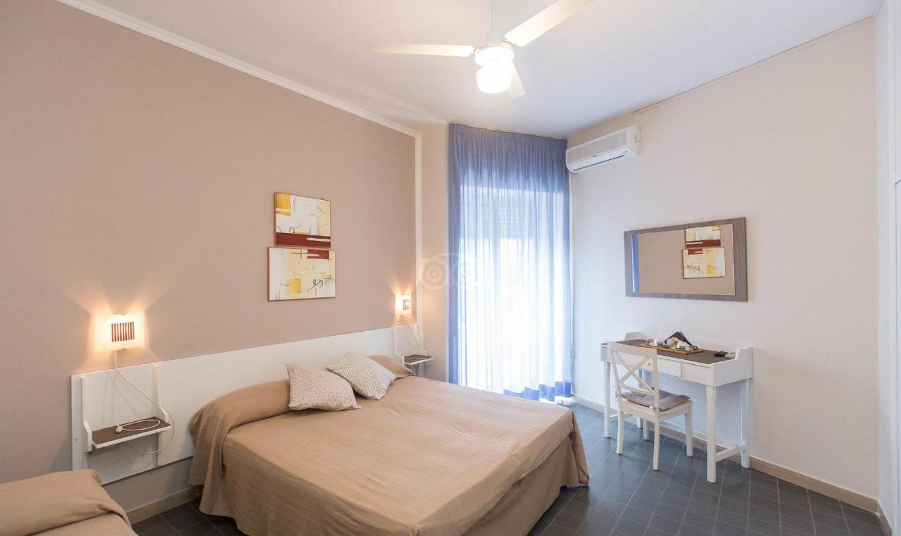 Hotel Anna Terracina Εξωτερικό φωτογραφία
