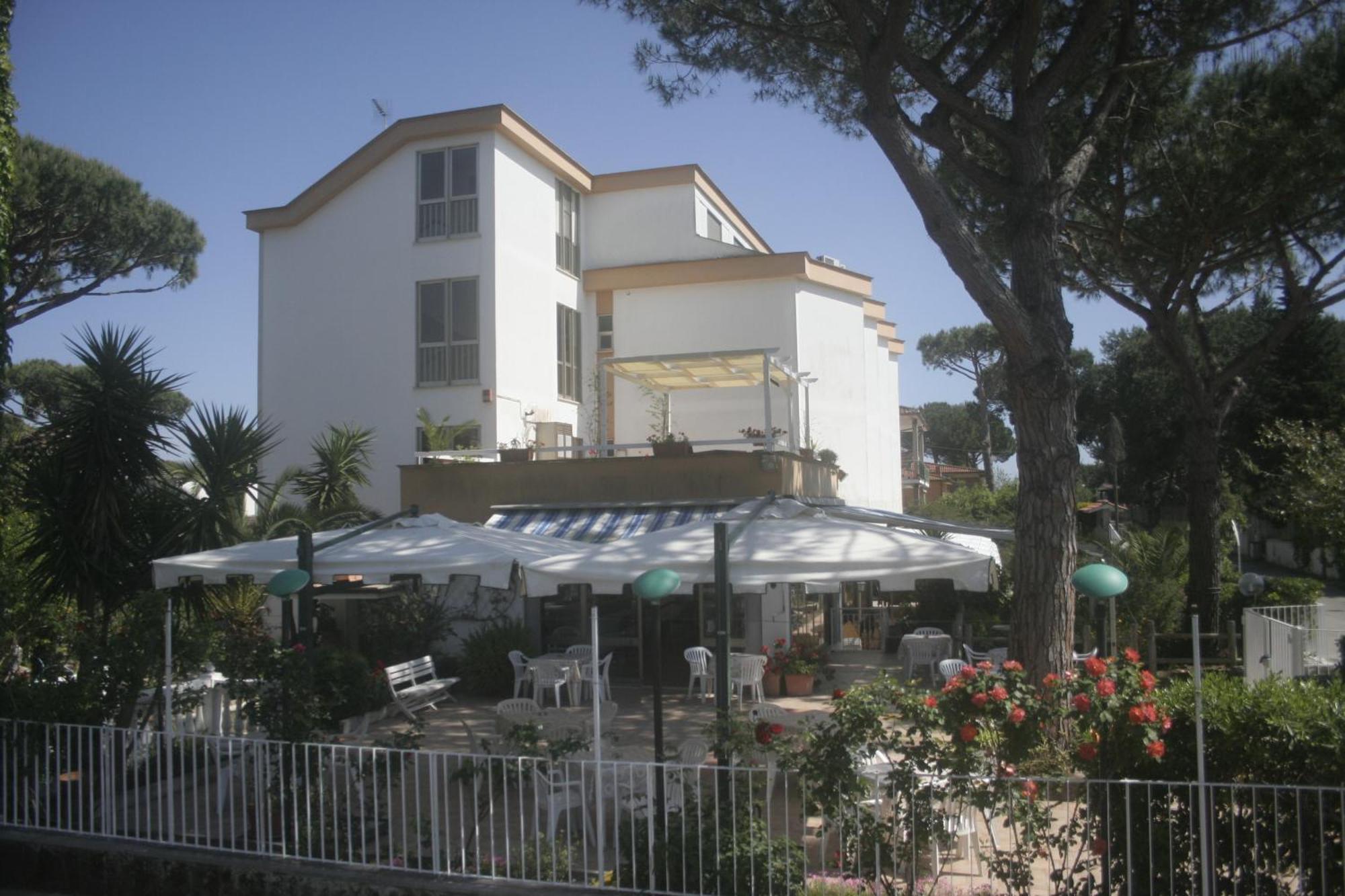 Hotel Anna Terracina Εξωτερικό φωτογραφία