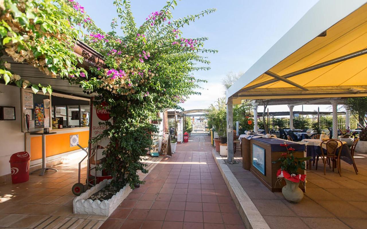 Hotel Anna Terracina Εξωτερικό φωτογραφία